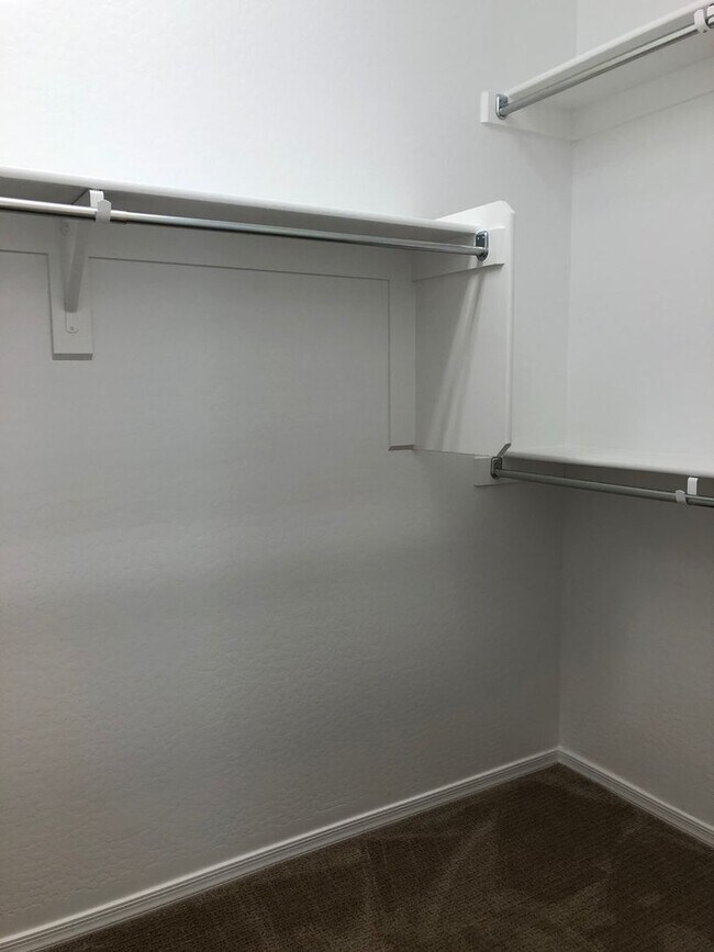 Building Photo - Three Bedroom in Saddlewood ~ North Prescott