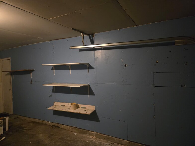 Building Photo - 1702 Novel Cir