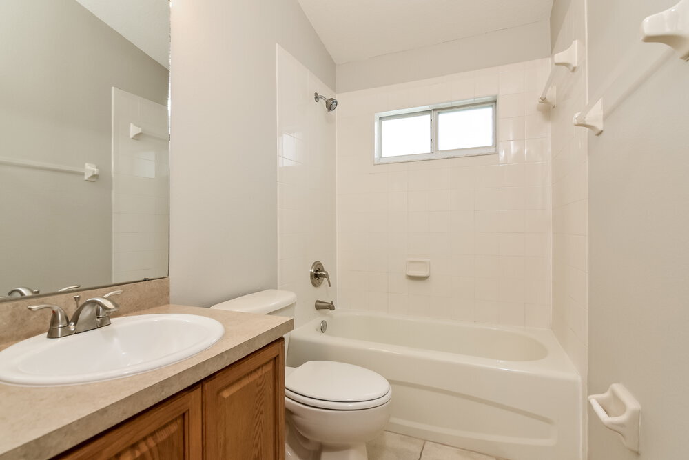 Building Photo - 9732 White Barn Way