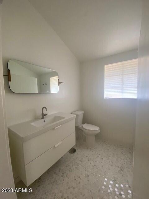 Building Photo - 1428 S Oakley Pl