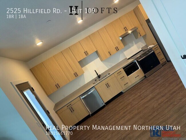 Building Photo - 2525 Hillfield Rd.-Unit 109