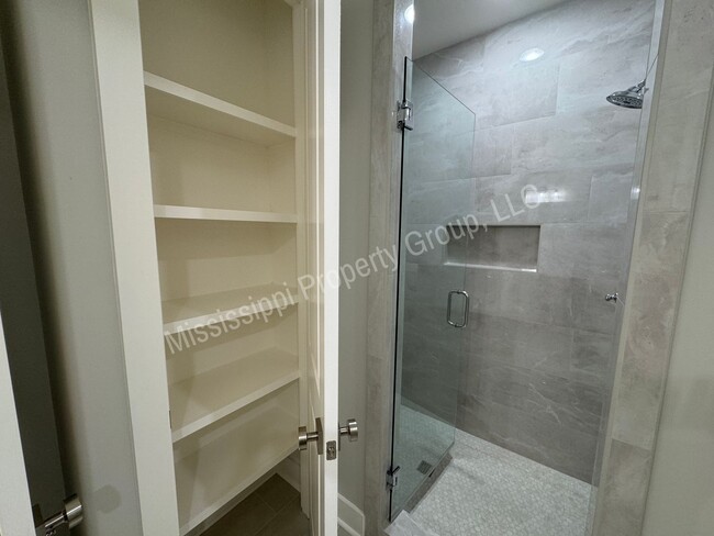 Building Photo - 3BD/3.5BA - New Construction @ The Reserve...