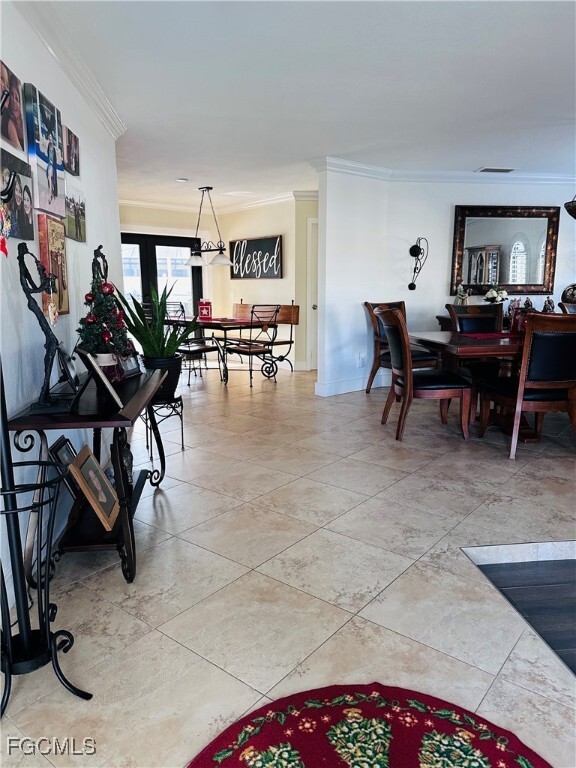 Building Photo - 3766 SE 6th Ave