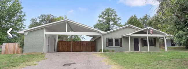 Building Photo - 10530 County Rd 1265
