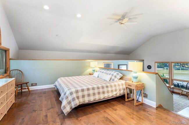 Building Photo - 3693 Pine Neck Rd