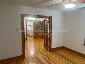 Building Photo - 42 S St Ext