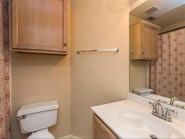 Building Photo - 16303 Ascent Cove
