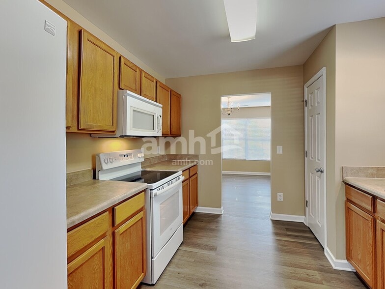 Building Photo - 3417 Colossae Ct