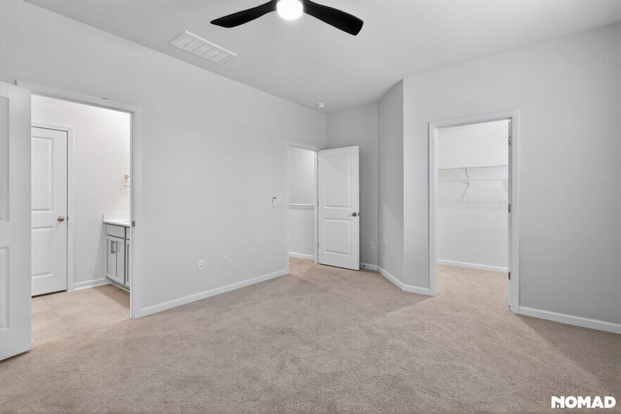 Building Photo - 821 Washington St