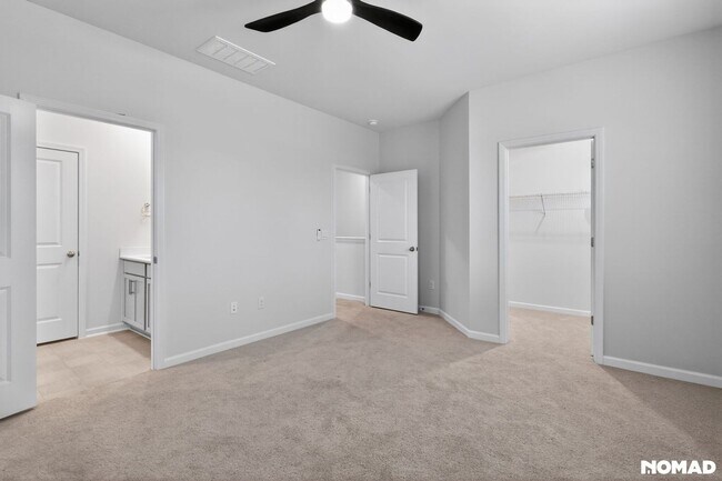 Building Photo - 821 Washington St