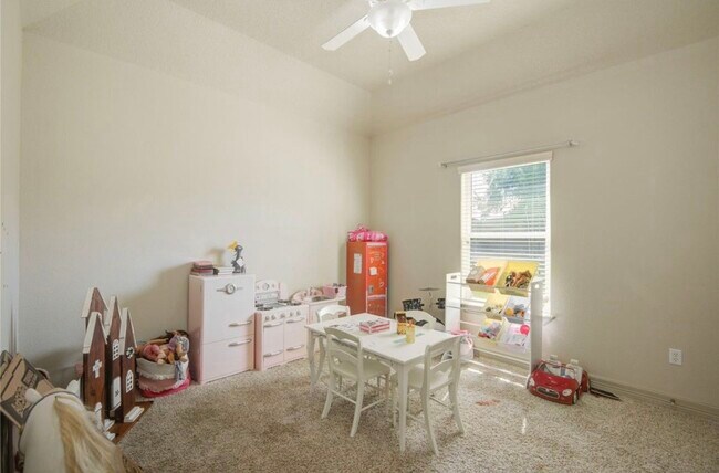 Building Photo - 57 Red Maple Ct