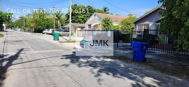 Building Photo - 119 NE 56th St