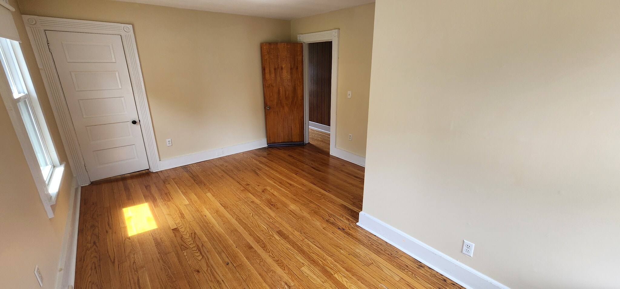 Bedroom - 67 Maple St