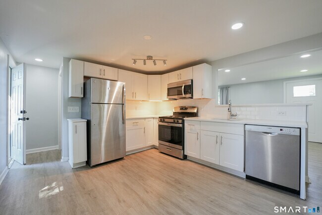 Building Photo - 50 Fowler Ave