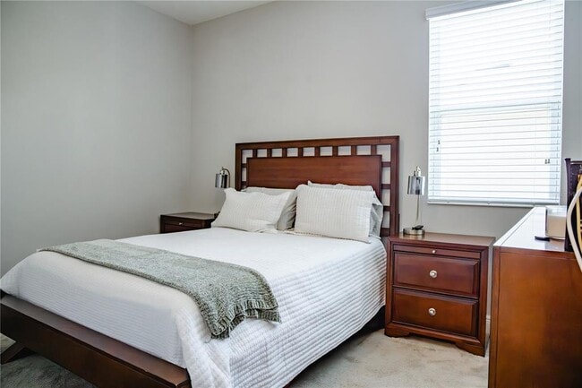 Building Photo - 10452 Laguna Plains Dr