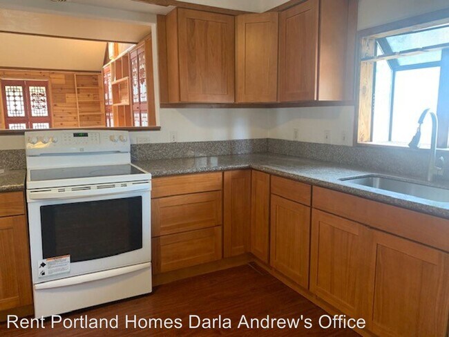 Building Photo - 2 br, 1 bath House - 6030 SW 170th Avenue