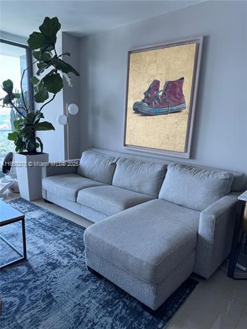 Building Photo - 460 NE 28th St