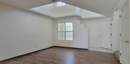 Building Photo - 3862 Van Ess Ct