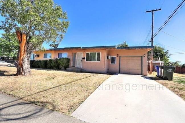 Building Photo - 2310 Kenworthy Way