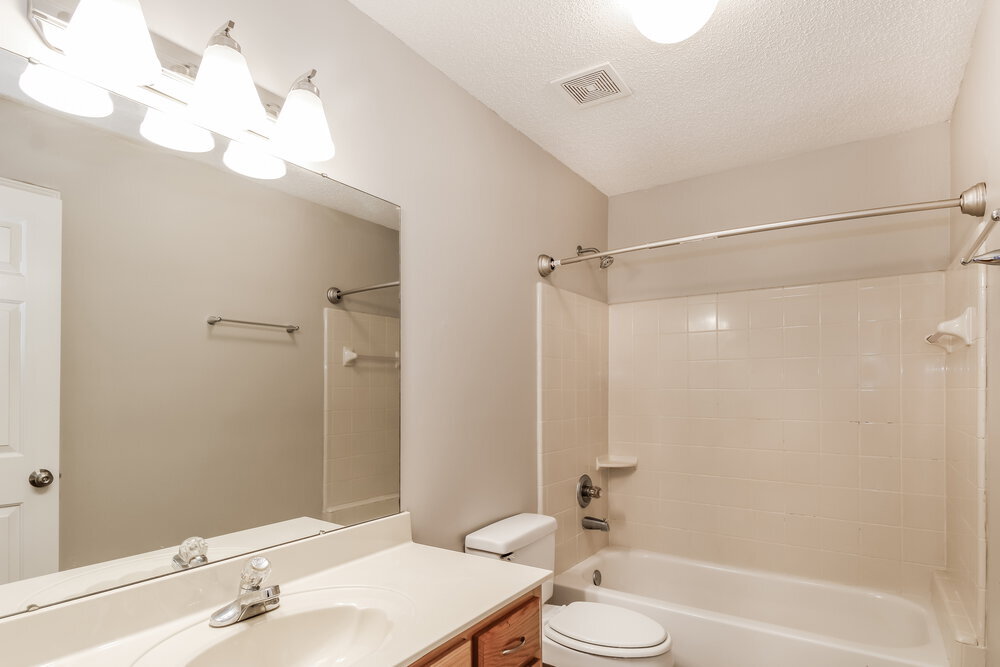 Building Photo - 9354 Sarsen Dr