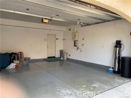 Building Photo - 3476 Villa Dr