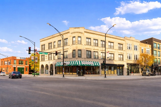 Building Photo - 2957 N Milwaukee Ave