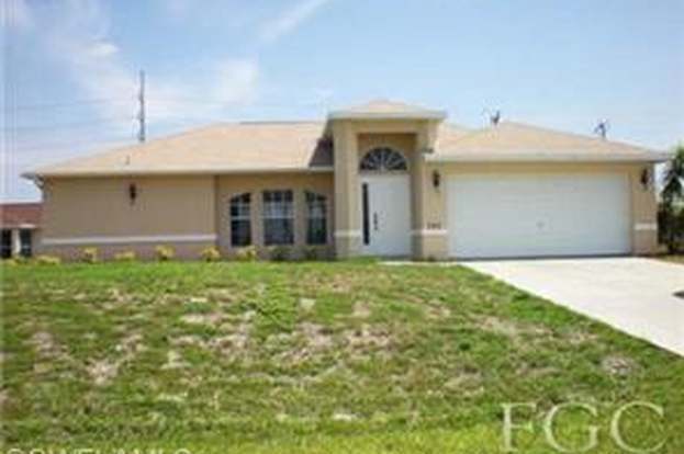 Building Photo - 703 NE 23rd Terrace