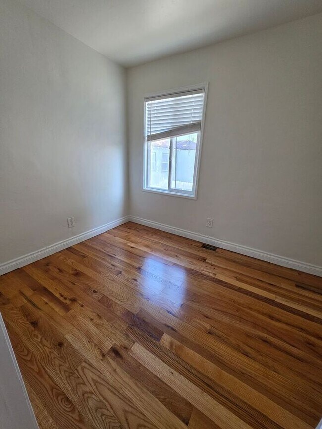 Building Photo - Home Close to La Mesa Village for Rent