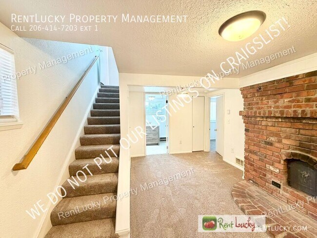 Building Photo - 5511 18th Ave S