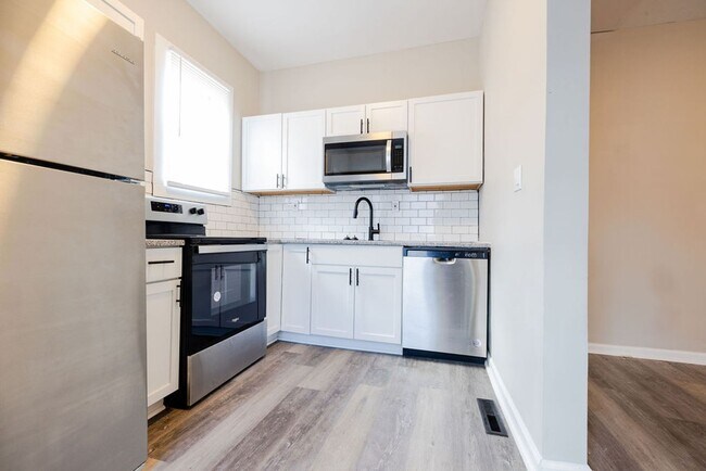 Building Photo - 1953-1955 Fairmont Ave