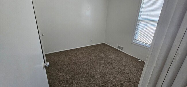 Building Photo - 2133 W 3500 N