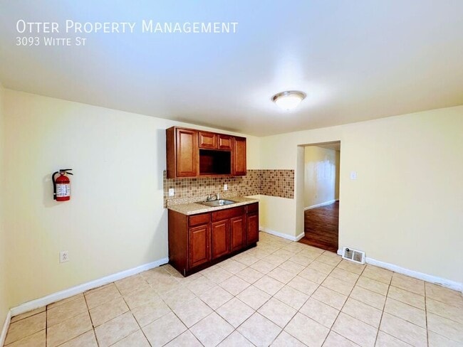 Building Photo - 3093 Witte St