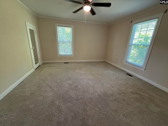 Building Photo - 161 Columbia Ave