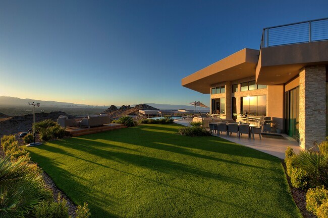 Building Photo - 661 Dragon Peak Dr