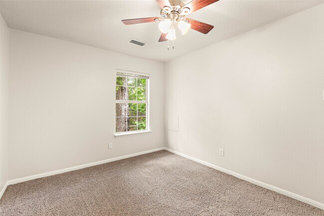 Building Photo - 71 E Sterling Pond Cir