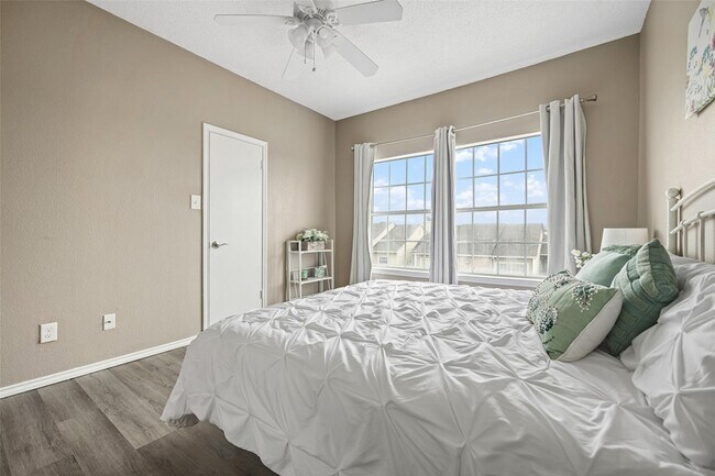 Building Photo - 4113 Esters Rd