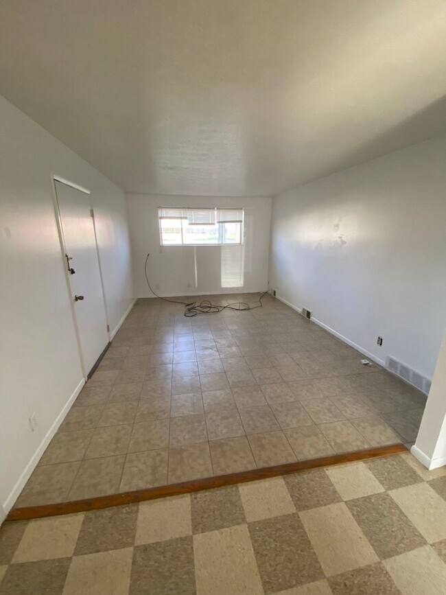 Building Photo - First Property Investments, LTD 3