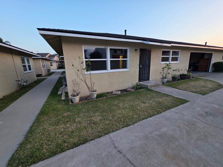 Building Photo - 8565 Walker St