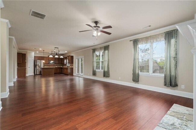 Building Photo - 6639 Trail Side Dr