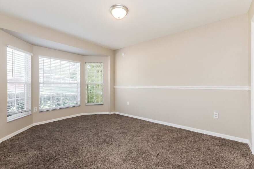 Building Photo - 4619 Great Blue Heron Dr