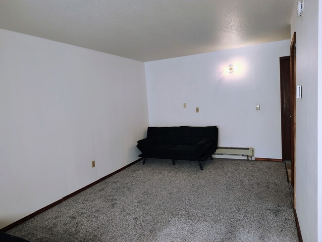 Building Photo - The Residences at Cushman