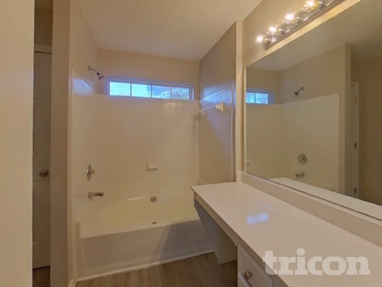 Building Photo - 8510 Conner Ridge Ln