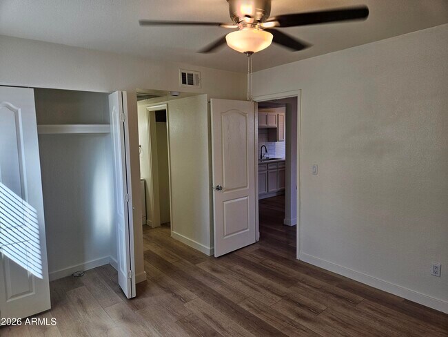 Building Photo - 1330 E Highland Ave