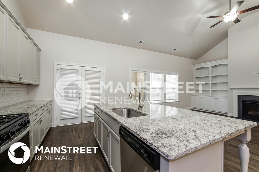 Building Photo - 115 Bowhill Dr