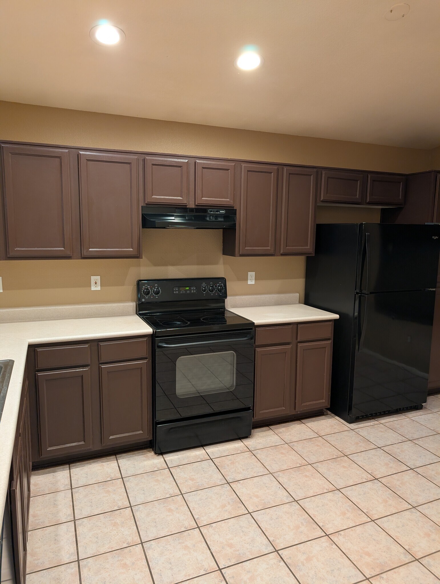 Building Photo - 10430 W Orange Dr