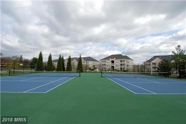 Building Photo - 3 Bed 2 Bath - Germantown Condo - Washer/Dryer In Unit