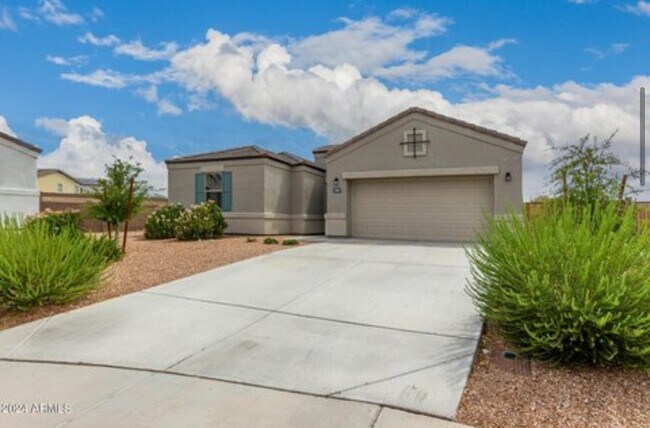 Building Photo - 3331 N 299th Dr
