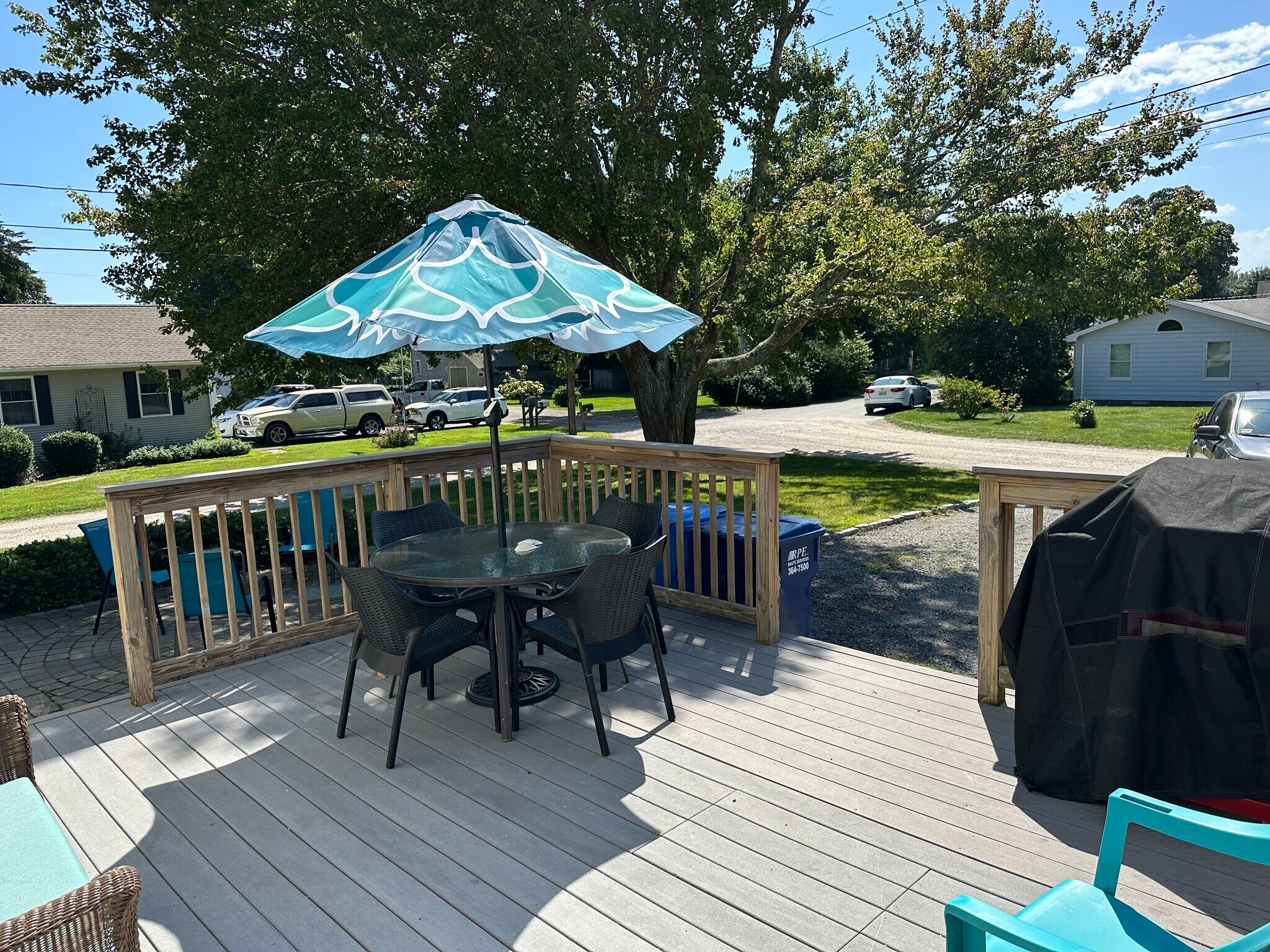 Building Photo - 100 Hull St