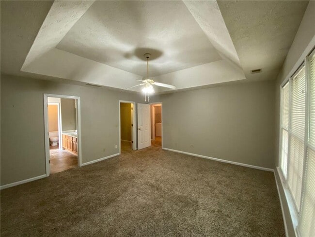 Building Photo - 1405 Glenfield Dr