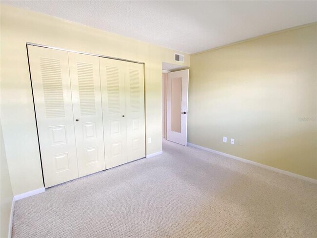 Building Photo - 1370 Heather Ridge Blvd